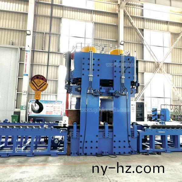 下壓(ya)式雙(shuang)工(gong)位(wei)硫化(hua)機