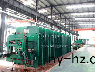 鋼(gang)絲(si)繩(sheng)輸送(song)帶(dai)生(sheng)産(chan)線